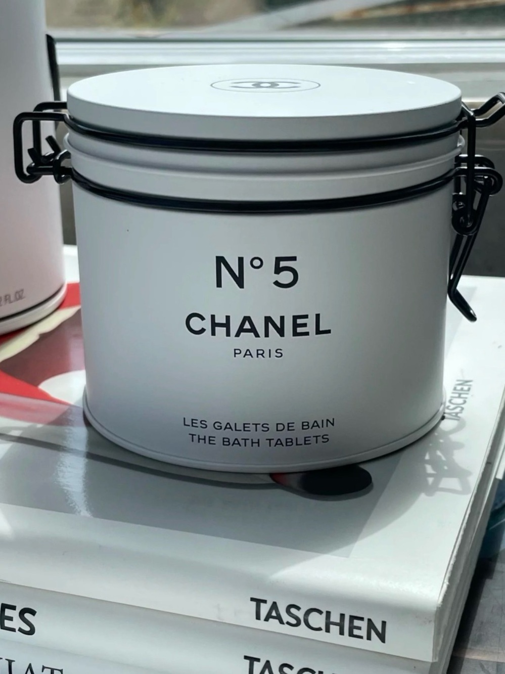 CHANEL FACTORY 5 No 5 BATH TABLETS W/COLLECTABLE TIN NEW 100% AUTHENTIC RARE HTF